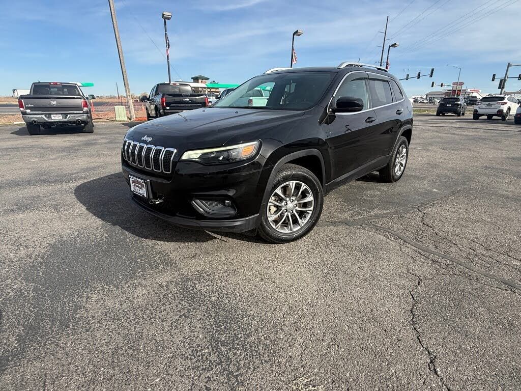2019 JEEP Cherokee