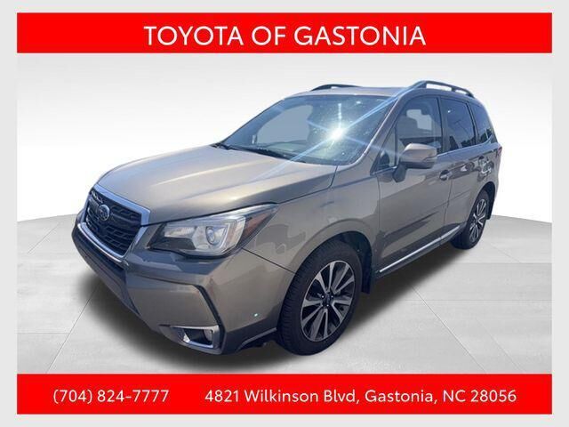 2017 SUBARU Forester
