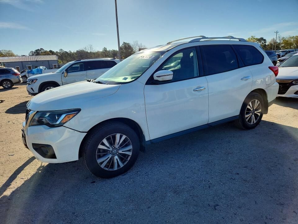 2018 NISSAN Pathfinder