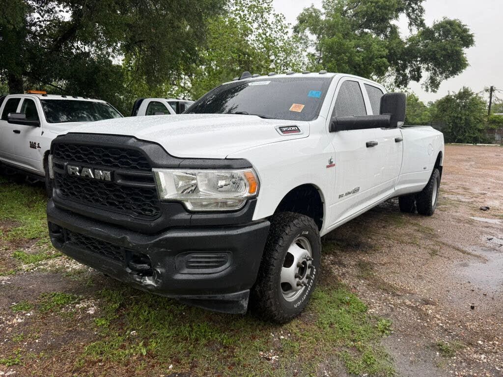 2022 RAM 3500