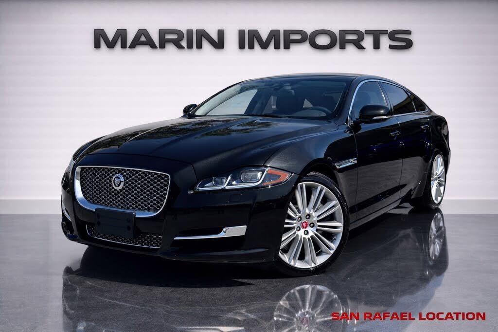 2018 JAGUAR XJ