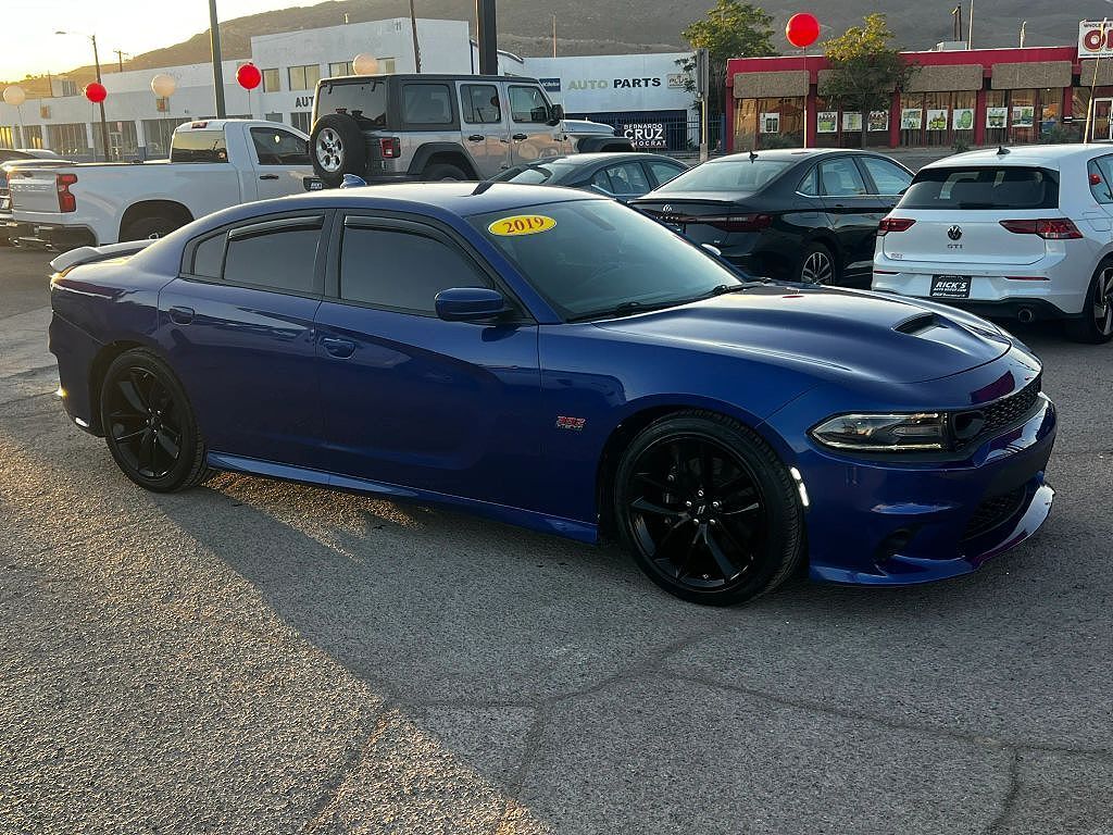 2019 DODGE Charger