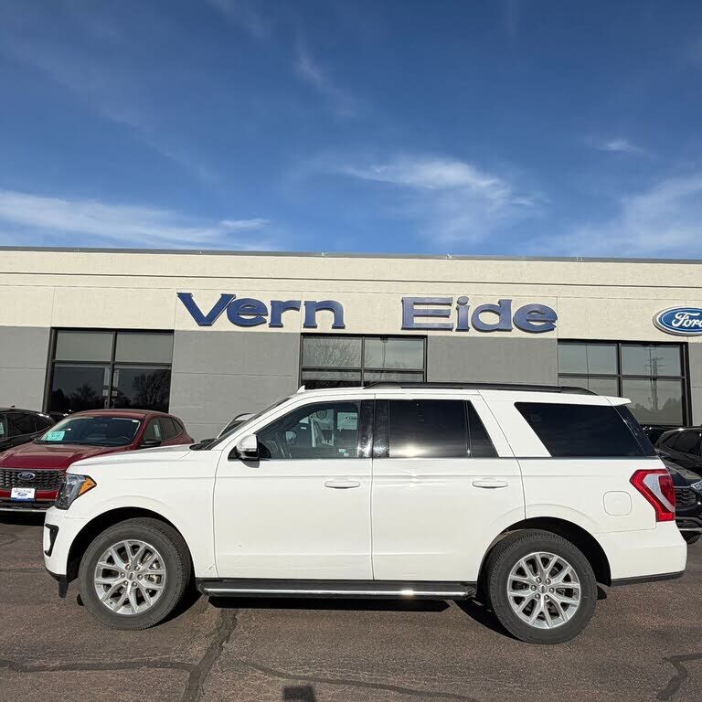 2021 FORD Expedition