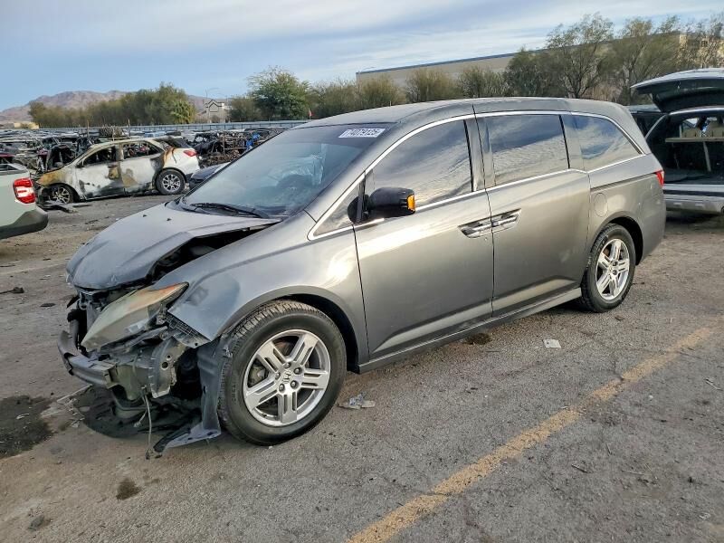 2011 HONDA Odyssey