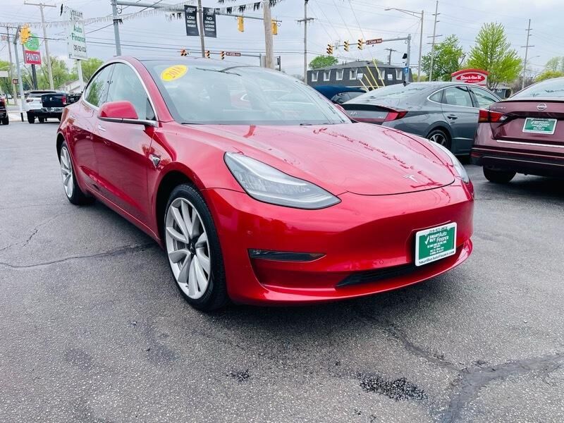2018 TESLA Model 3