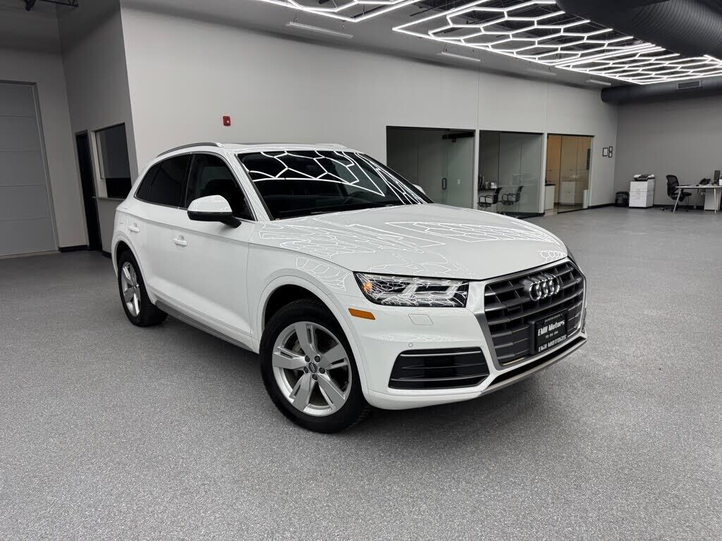 2018 AUDI Q5