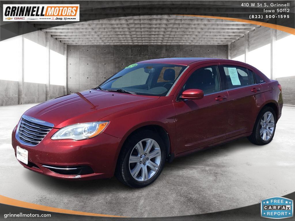 2013 CHRYSLER 200