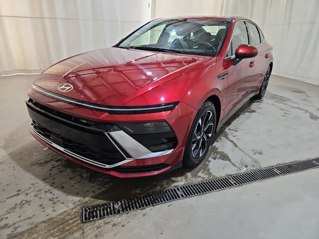 2025 HYUNDAI Sonata