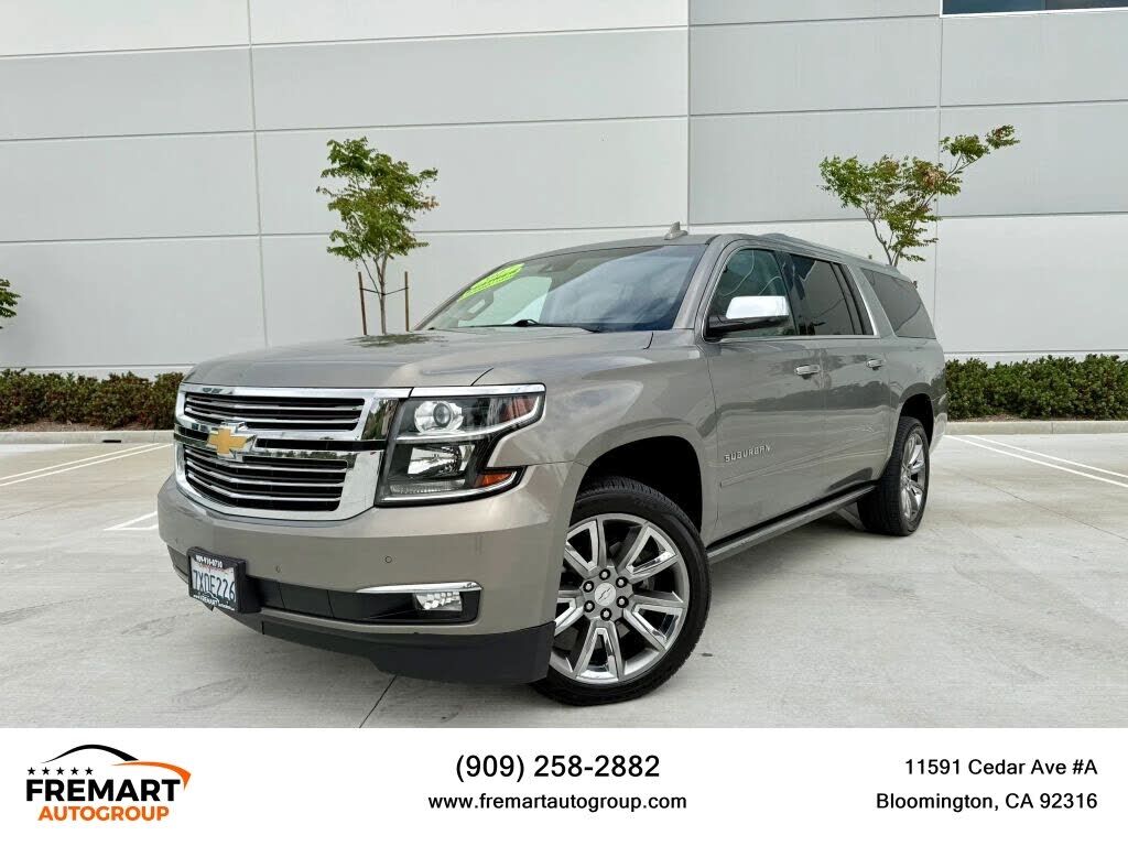 2017 CHEVROLET Suburban