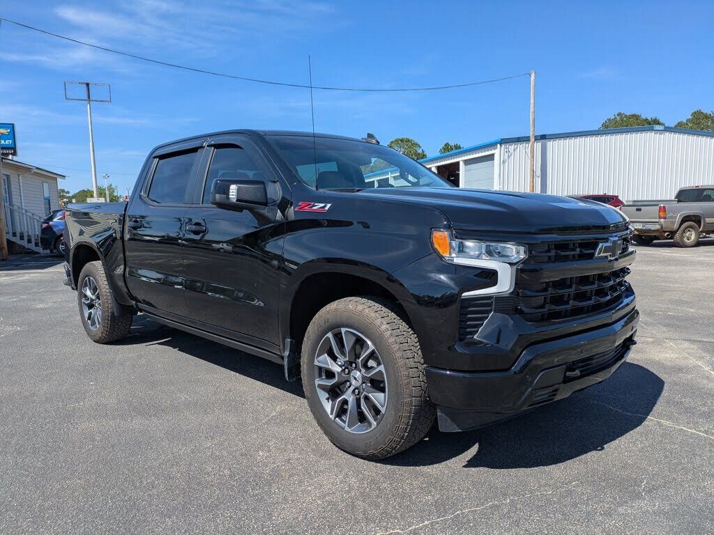 2024 CHEVROLET Silverado