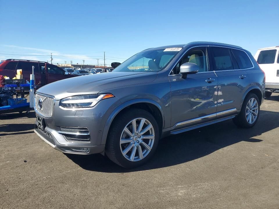 2016 VOLVO XC90
