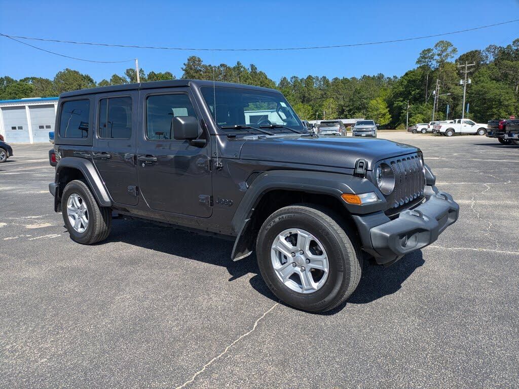 2022 JEEP Wrangler