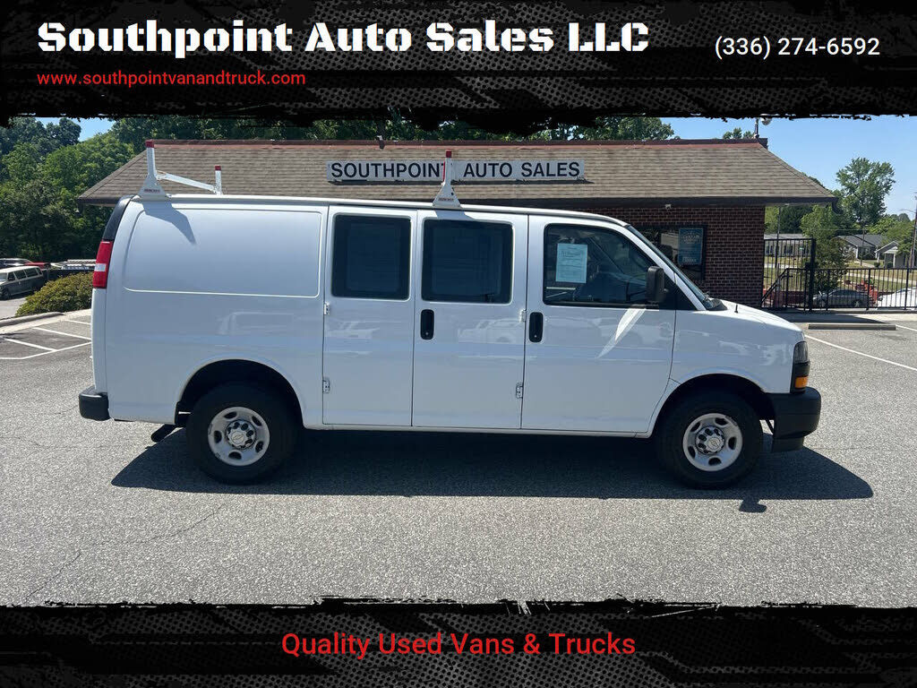 2022 CHEVROLET Express