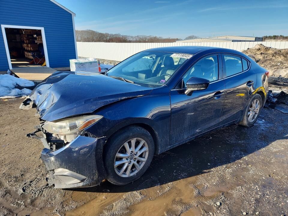 2014 MAZDA Mazda3