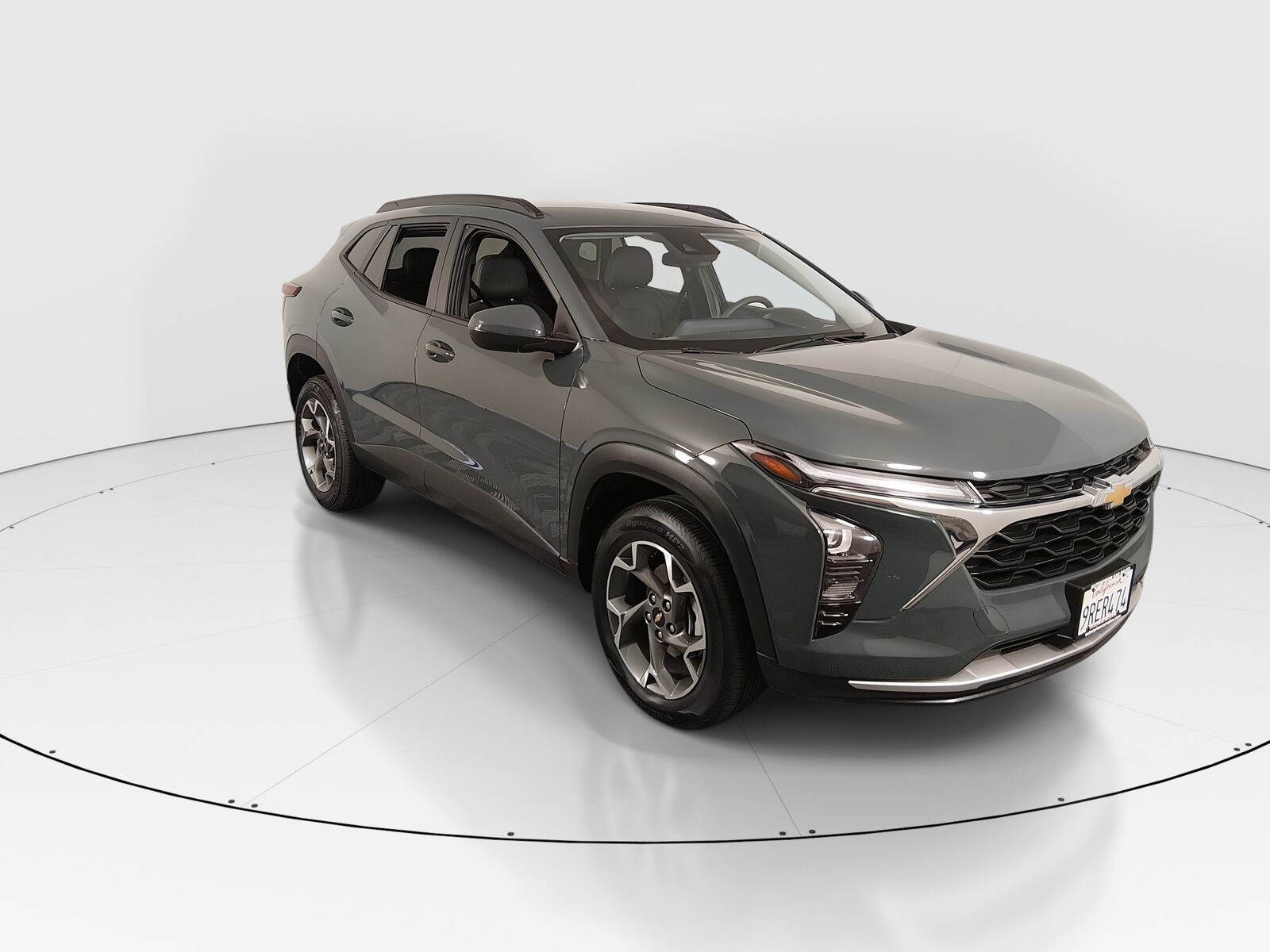 2025 CHEVROLET Trax
