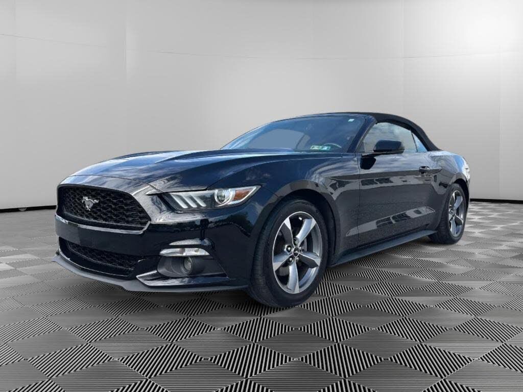 2017 FORD Mustang