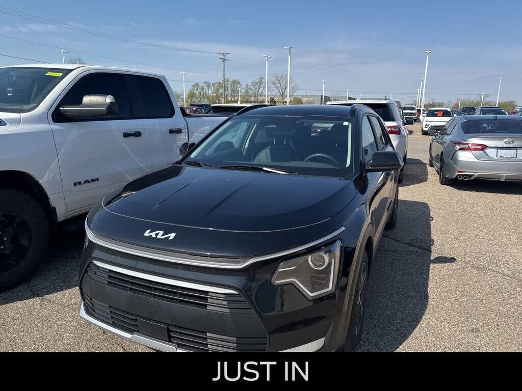 2023 KIA Niro