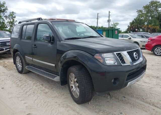 2010 NISSAN Pathfinder