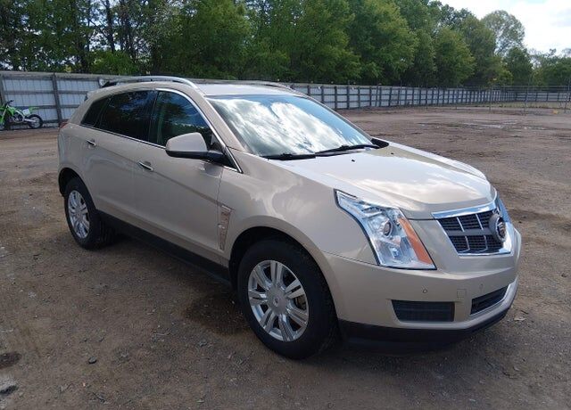 2010 CADILLAC SRX