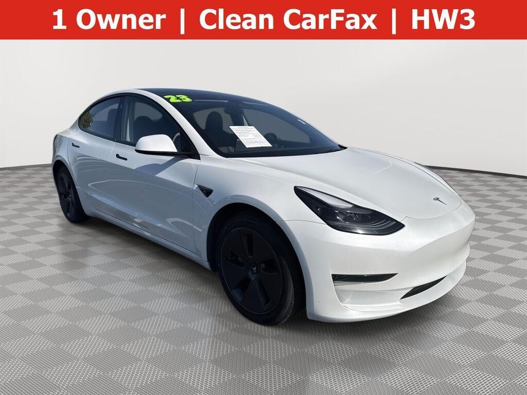2023 TESLA Model 3