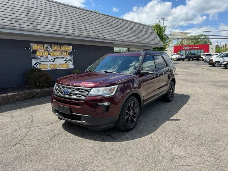 2018 FORD Explorer