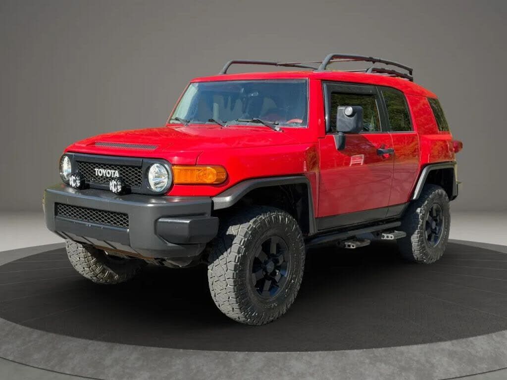 2012 TOYOTA FJ Cruiser