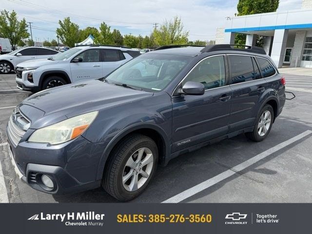 2014 SUBARU Outback