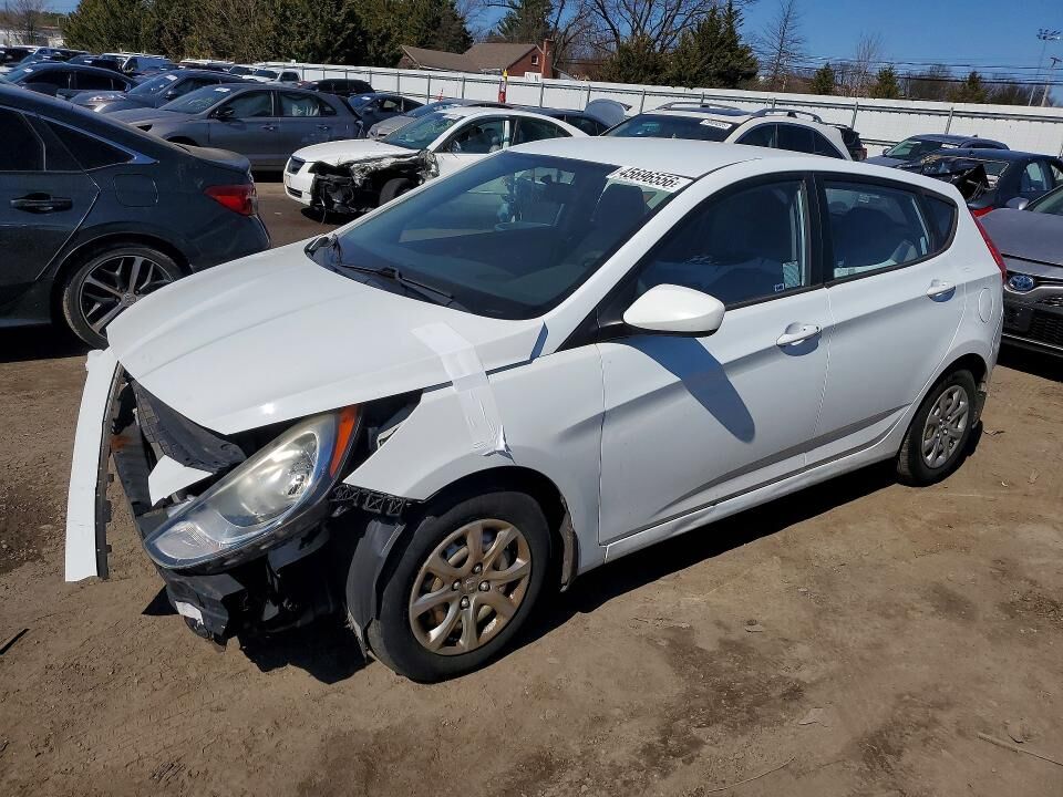 2013 HYUNDAI Accent