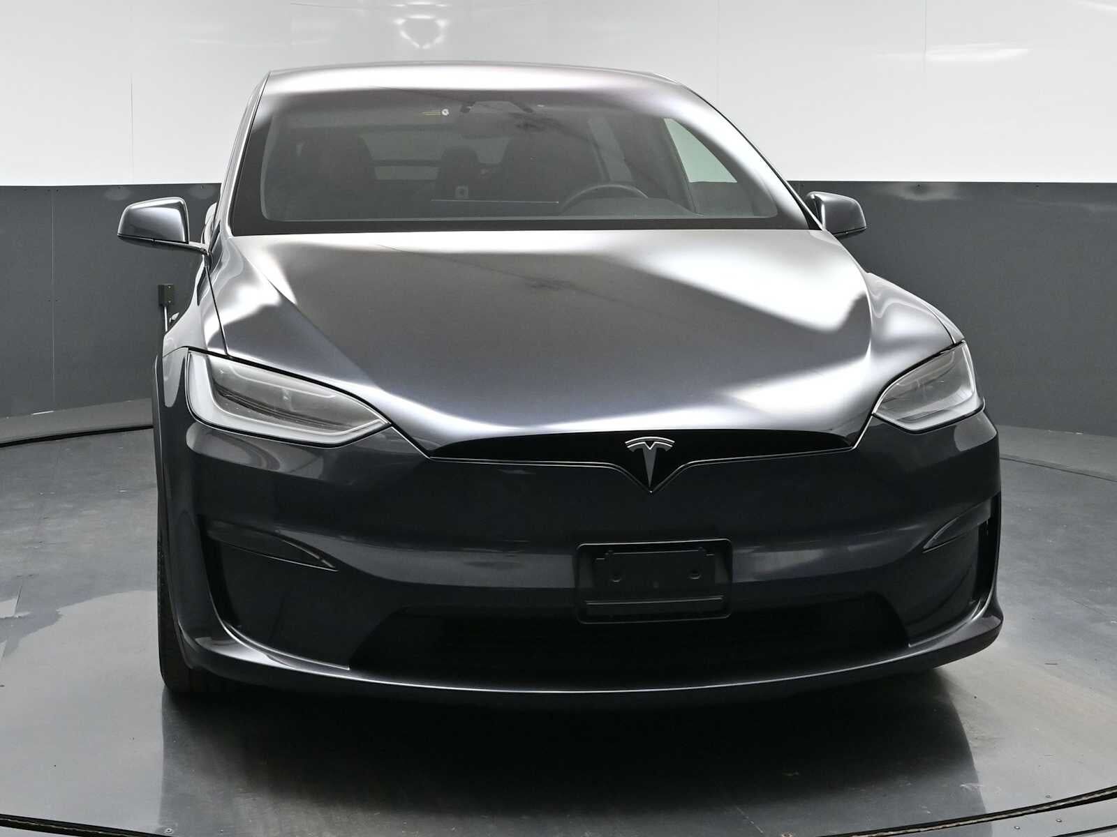 2024 TESLA Model X