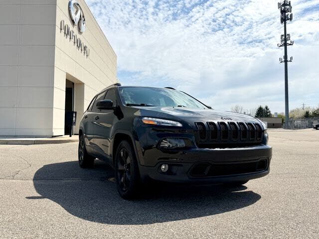 2017 JEEP Cherokee