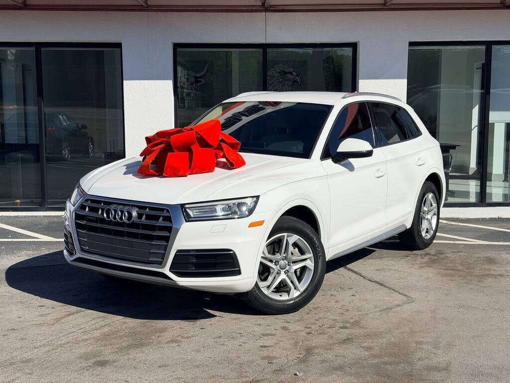 2018 AUDI Q5