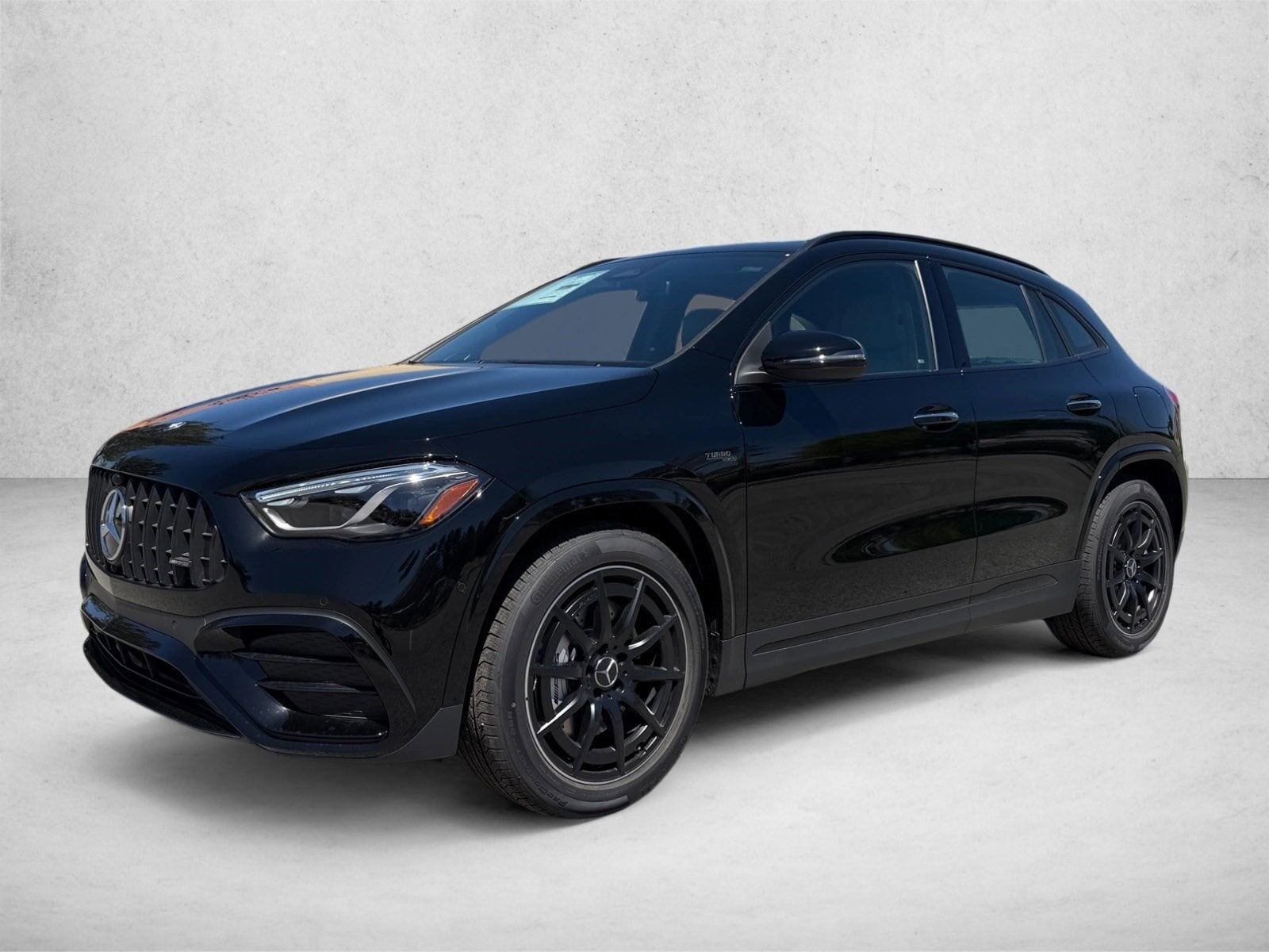 2026 MERCEDES-BENZ GLA-Class