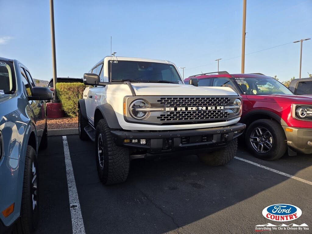 2024 FORD Bronco