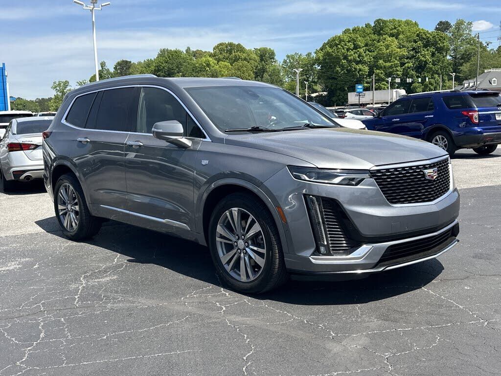 2021 CADILLAC XT6