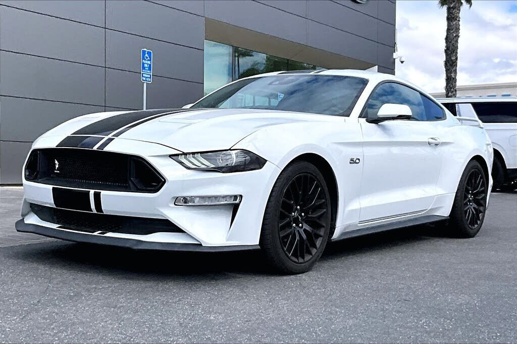 2021 FORD Mustang