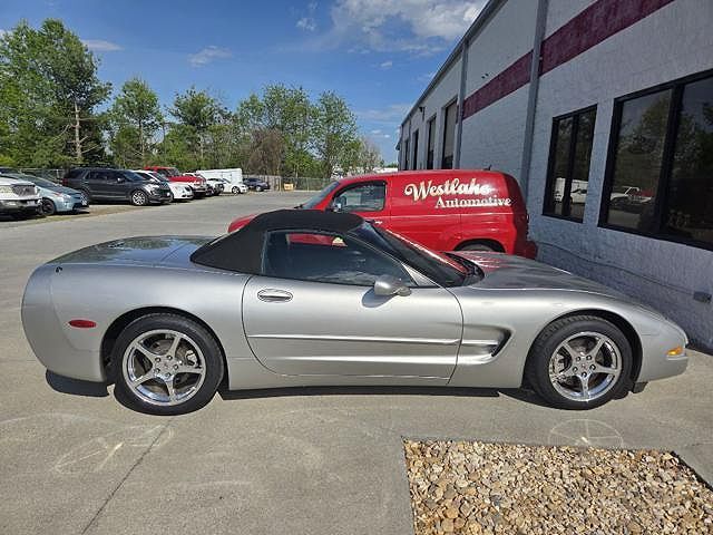 2004 CHEVROLET Corvette
