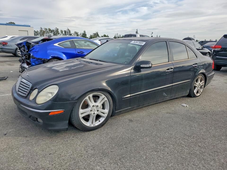 2005 MERCEDES-BENZ E-Class