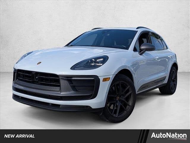 2023 PORSCHE Macan