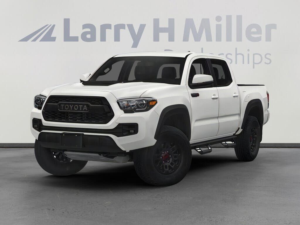 2017 TOYOTA Tacoma