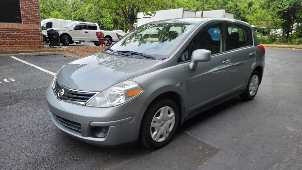 2012 NISSAN Versa