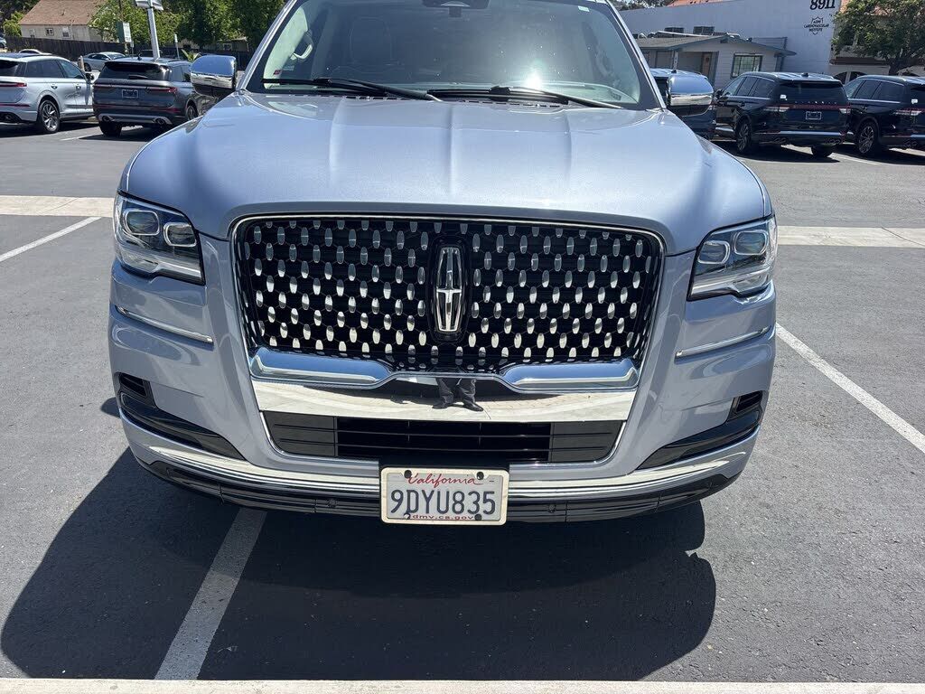 2022 LINCOLN Navigator L