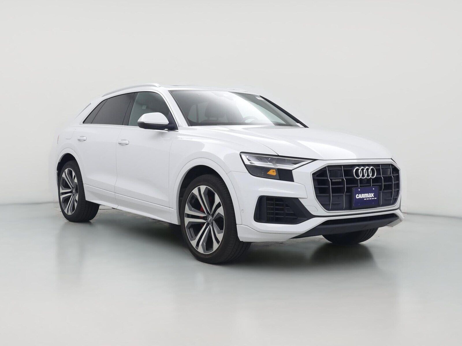 2019 AUDI Q8