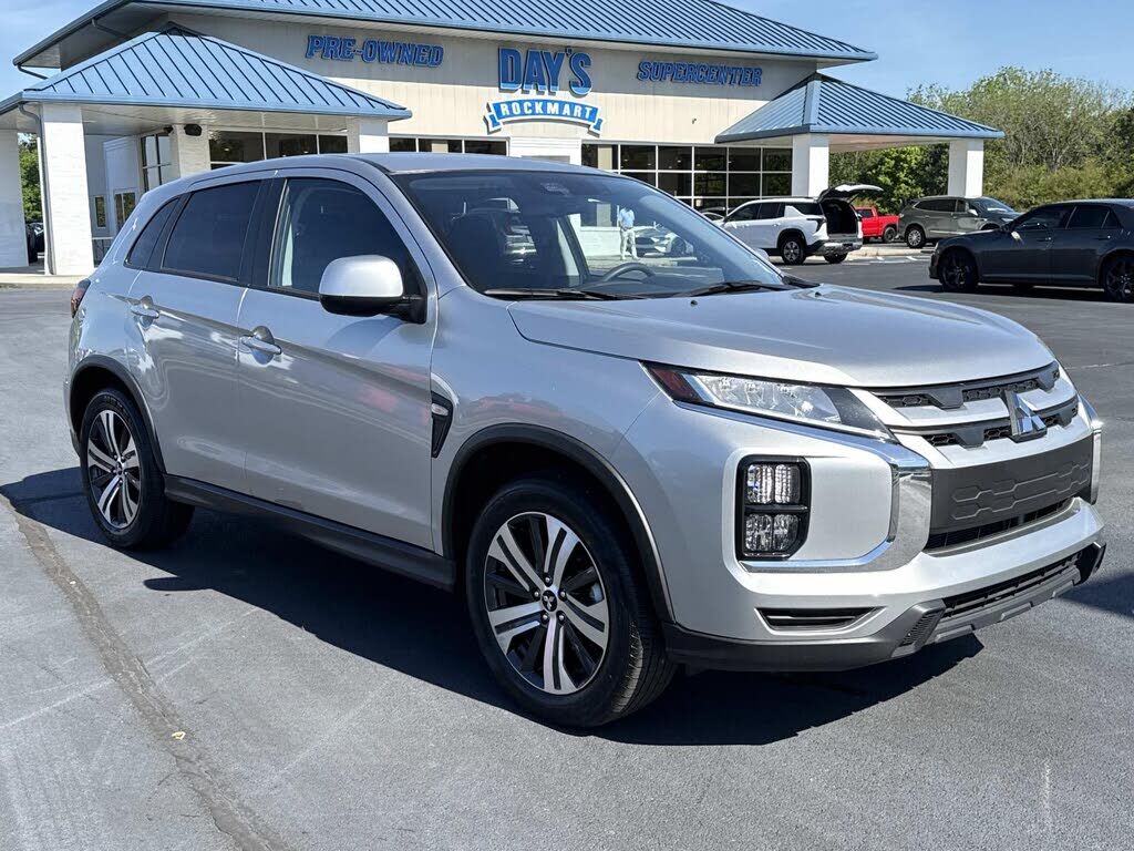 2025 MITSUBISHI Outlander Sport