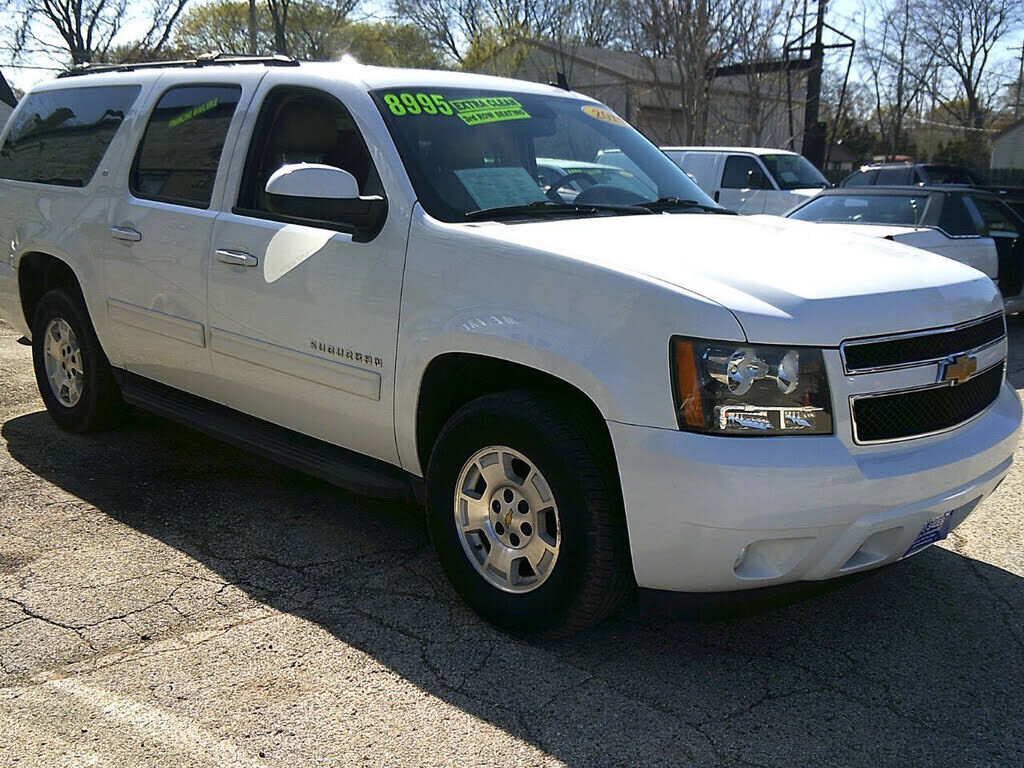 2014 CHEVROLET Suburban