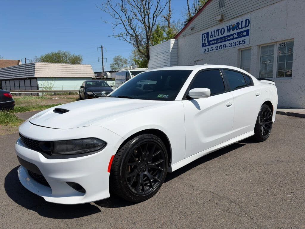 2020 DODGE Charger