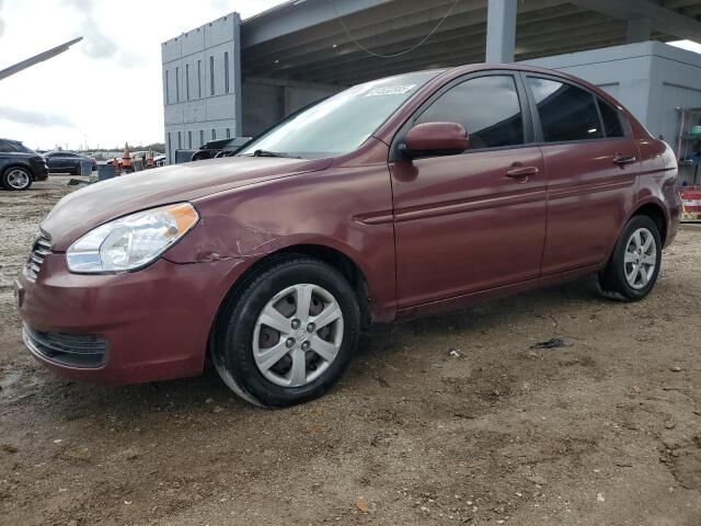 2010 HYUNDAI Accent