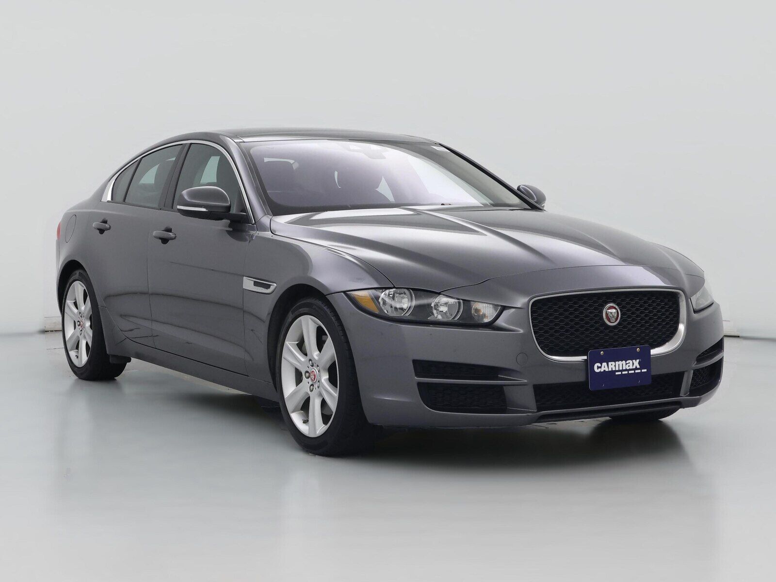 2017 JAGUAR XE