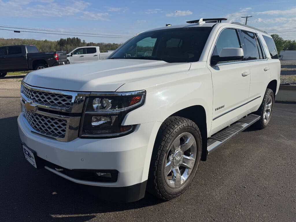2017 CHEVROLET Tahoe