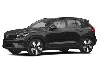 2023 VOLVO XC40
