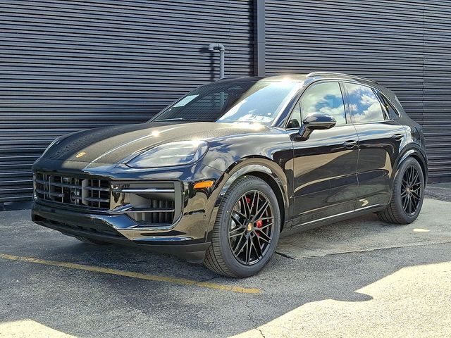2026 PORSCHE Cayenne